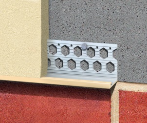 Renderplas bellcast bead in situ on blockwork Bellcast bead in situ on blockwork